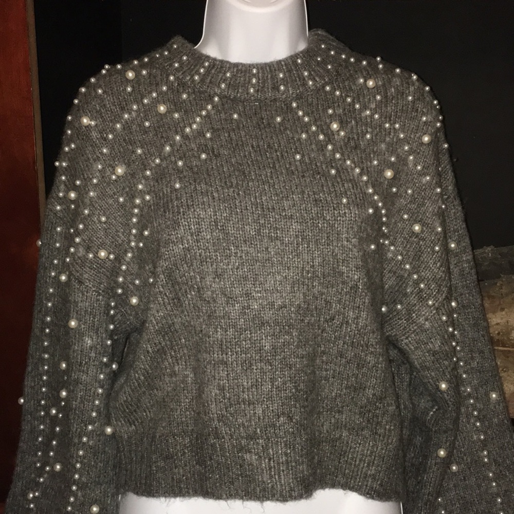 BNWT Zara knit sweater size M